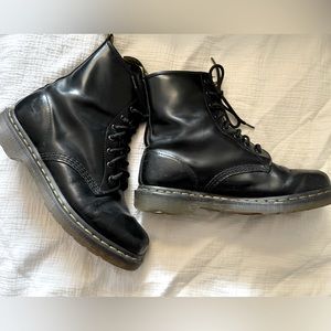 Doc Martines black leather boots